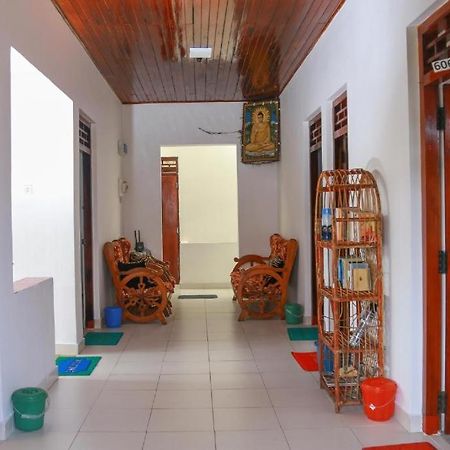 Guesthouse Kind And Love Hikkaduwa Buitenkant foto