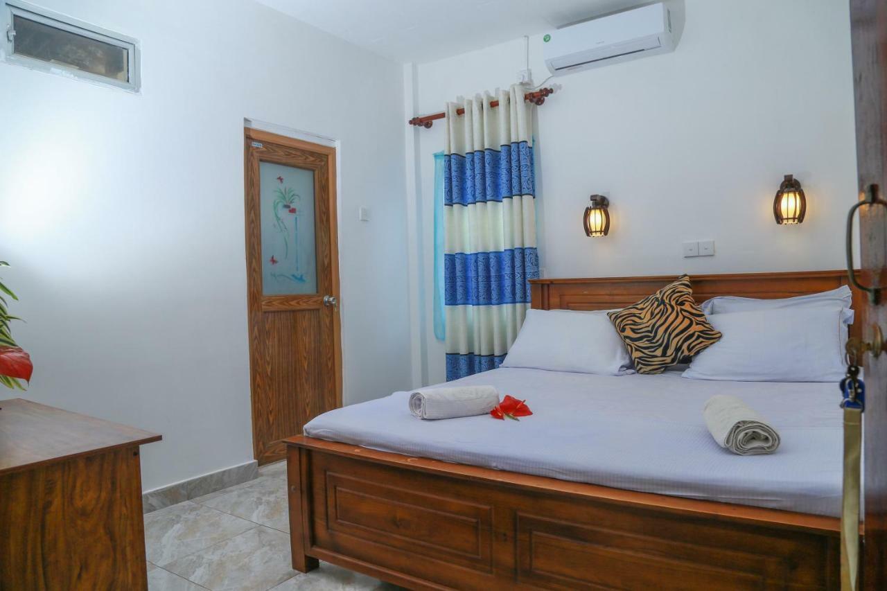 Guesthouse Kind And Love Hikkaduwa Buitenkant foto